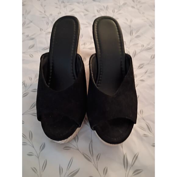 Shoes - Women's Black High Wedge Shoes Size 8